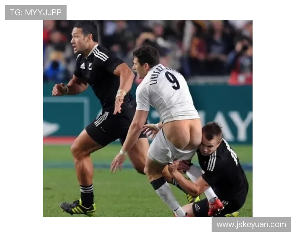 足球明星搞笑耍赖瞬间大盘点让你捧腹大笑的趣味图片合集